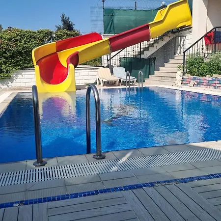 Holiday home Luxury Family With Private Pool & Slide Gemlik