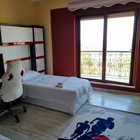 Luxury Family With Private Pool & Slide Holiday home Gemlik