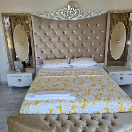 Holiday home Luxury Family With Private Pool & Slide Gemlik