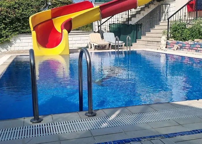 Holiday home Luxury Family With Private Pool & Slide Gemlik