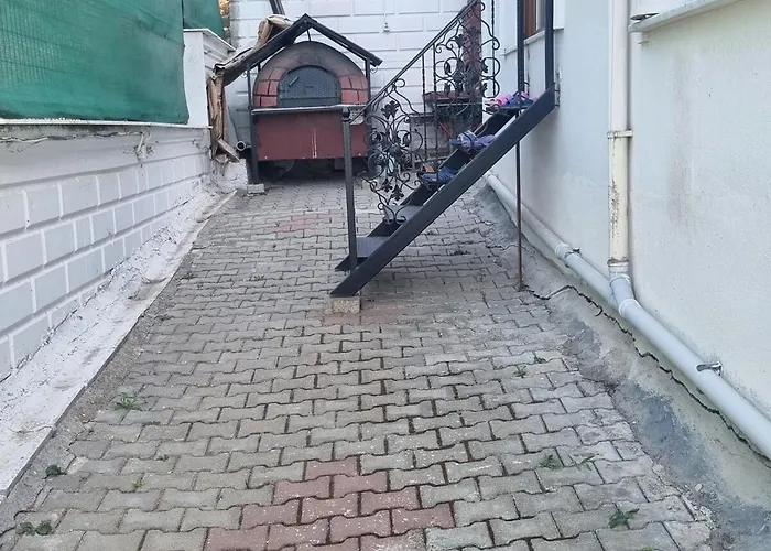 Luxury Family With Private Pool & Slide *