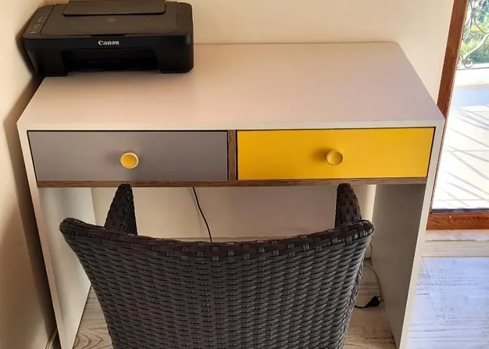 Luxury Family With Private Pool & Slide *