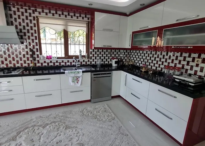 Holiday home Luxury Family With Private Pool & Slide